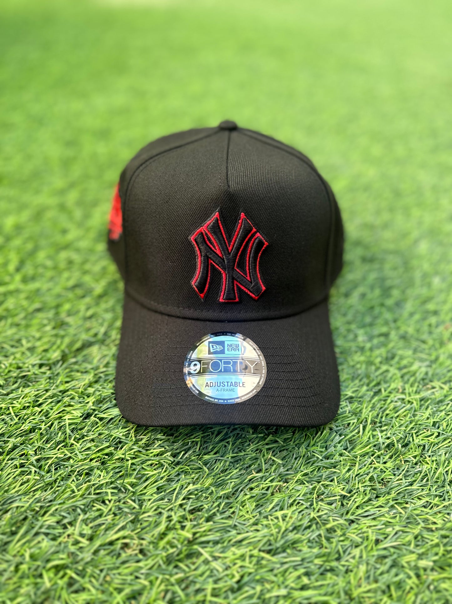 NEW YORK YANKEES SNAPBACK