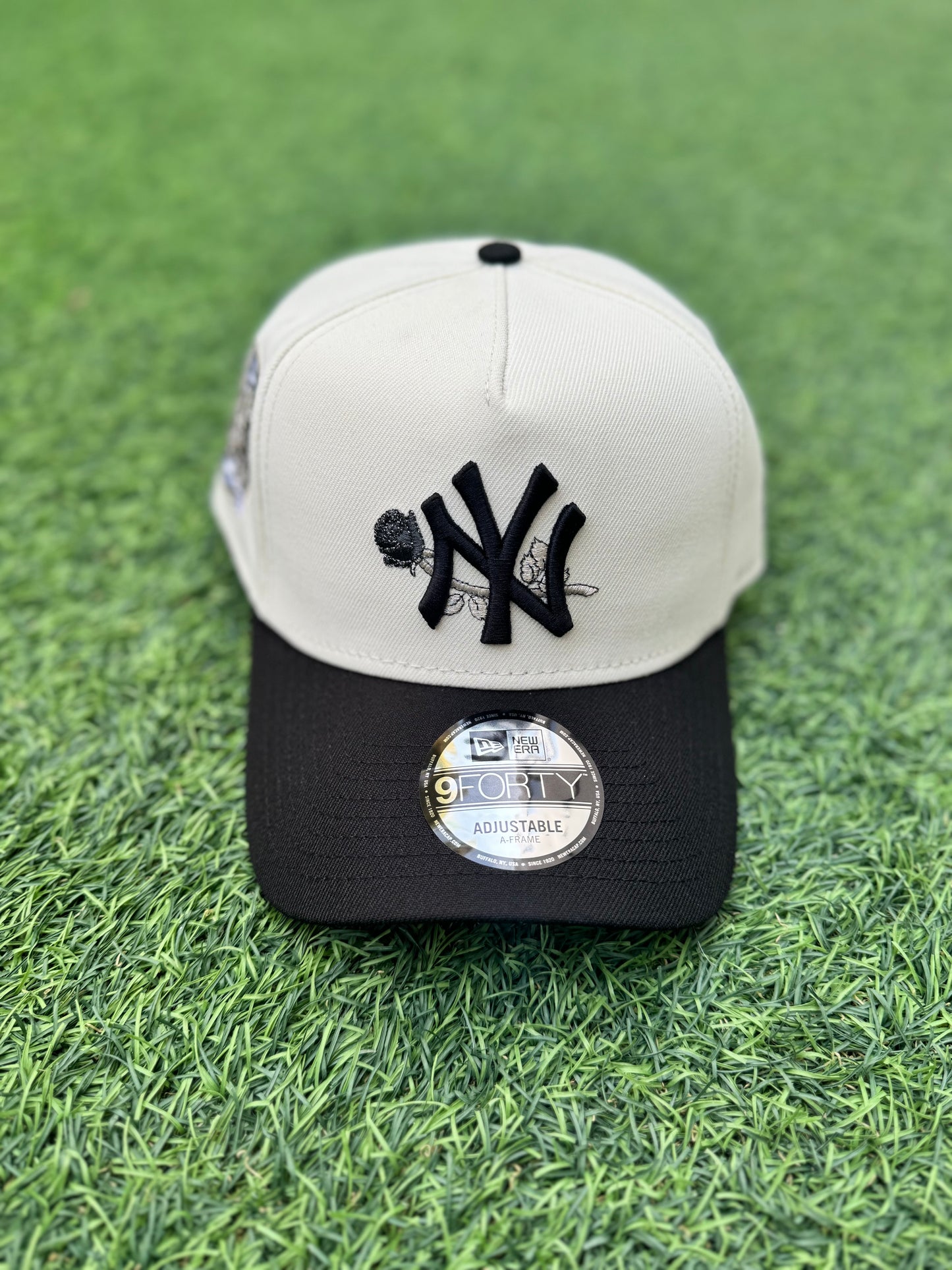 NEW YORK YANKEES SNAPBACK