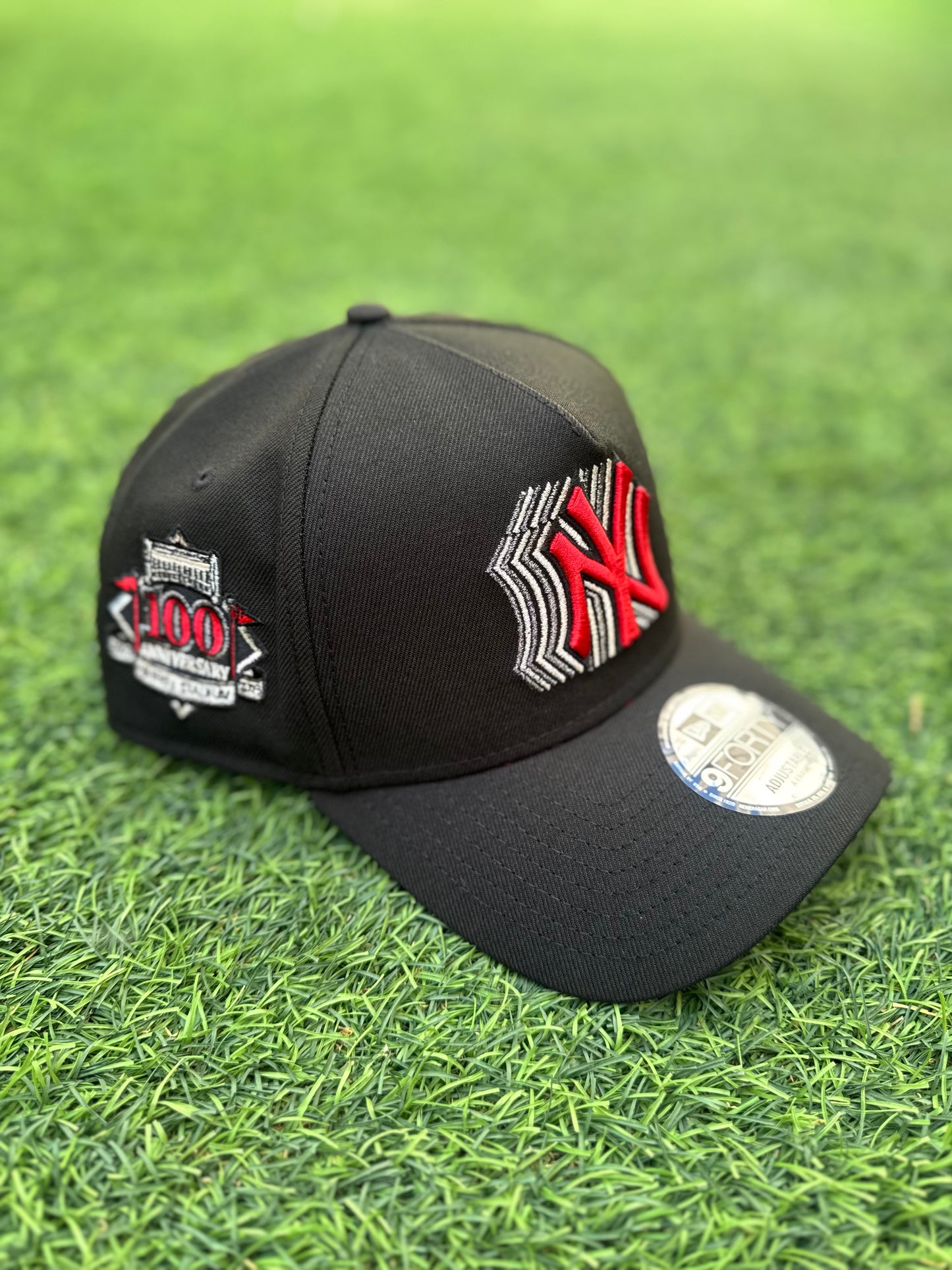 NEW YORK YANKEES SNAPBACK
